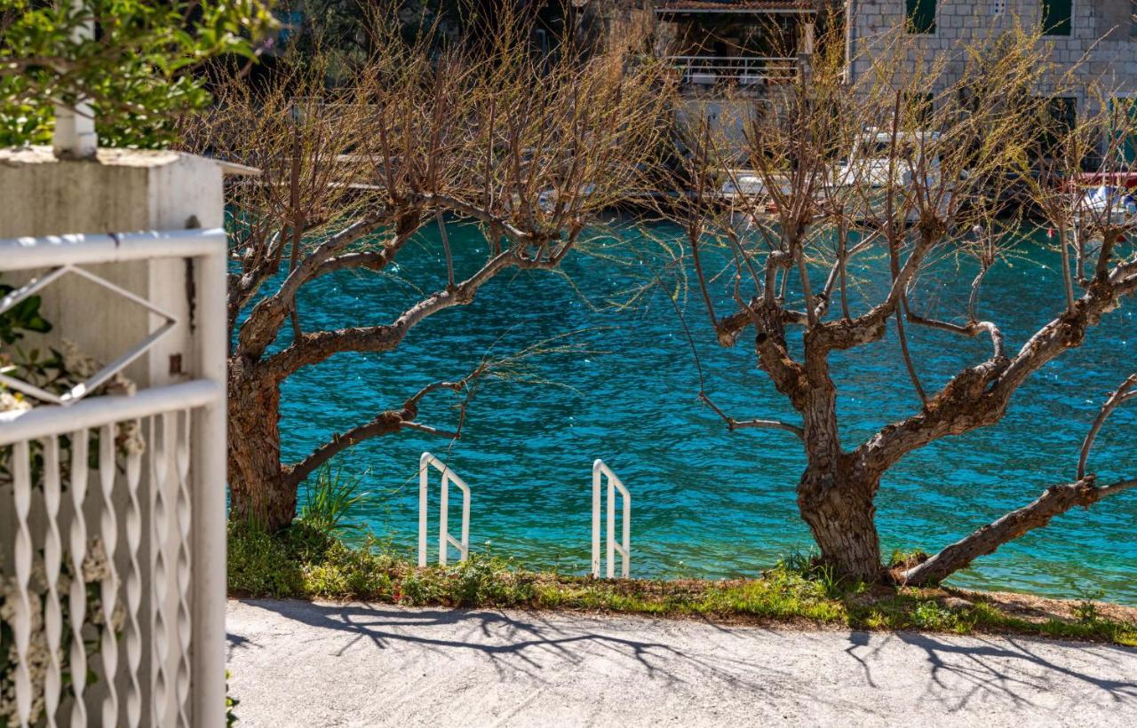 Amare Apartments Bobovisca 外观 照片
