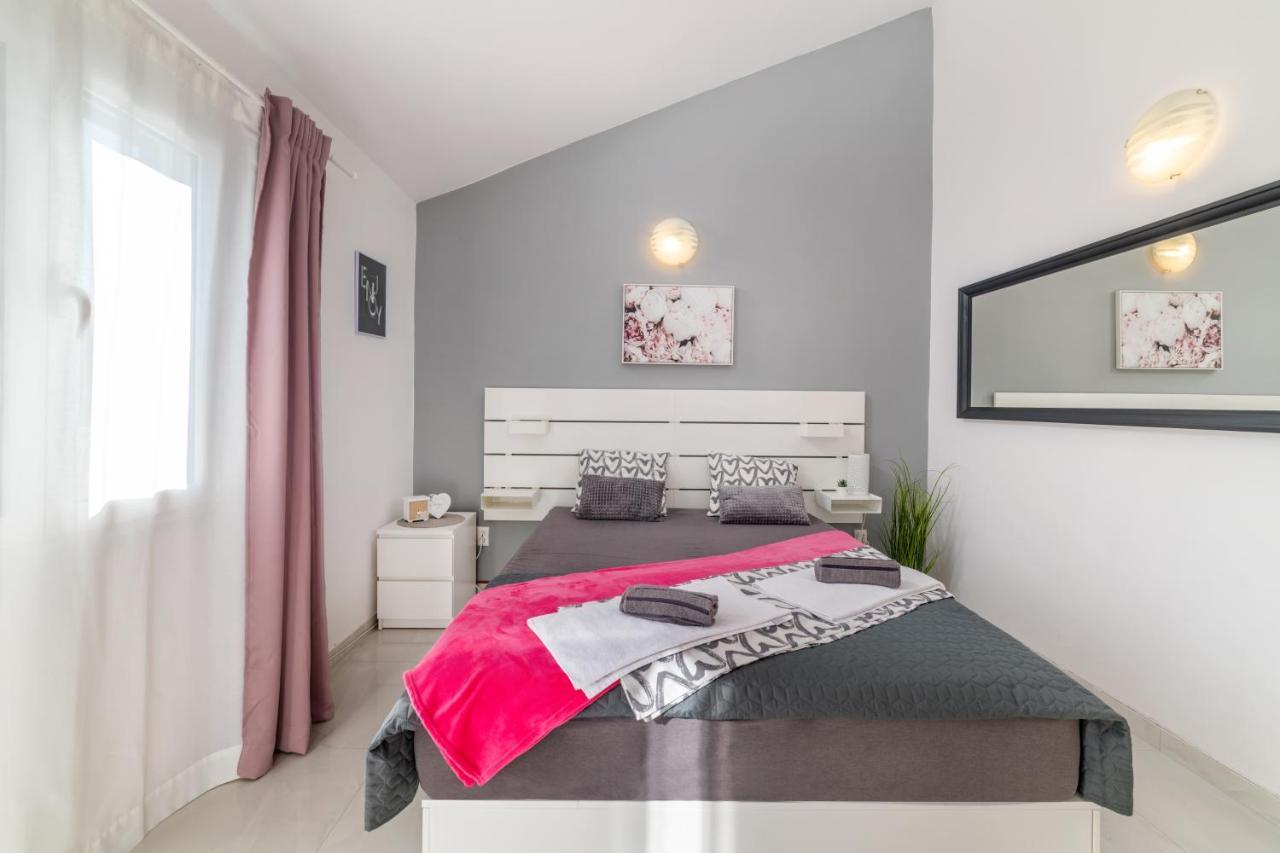 Amare Apartments Bobovisca 外观 照片