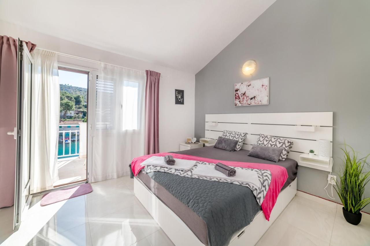 Amare Apartments Bobovisca 外观 照片