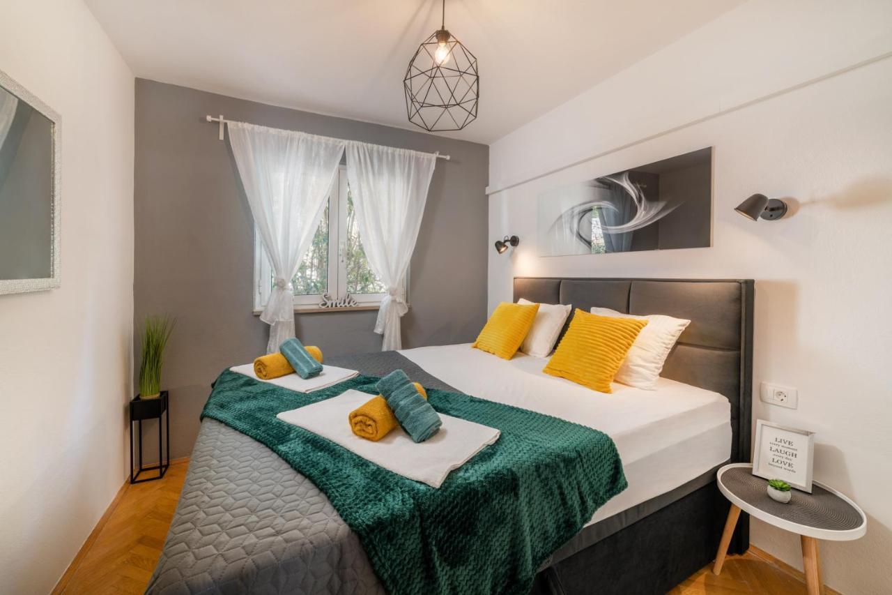 Amare Apartments Bobovisca 外观 照片