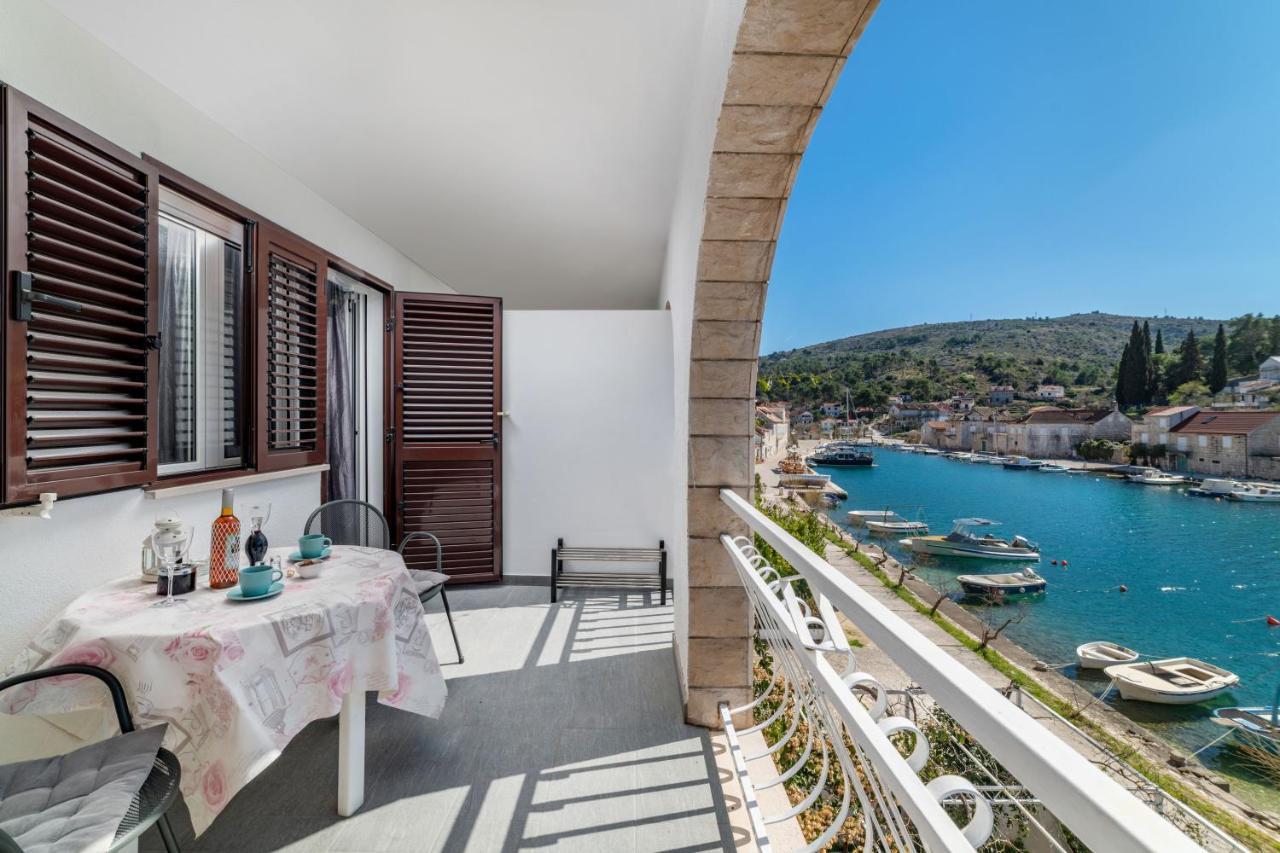 Amare Apartments Bobovisca 外观 照片