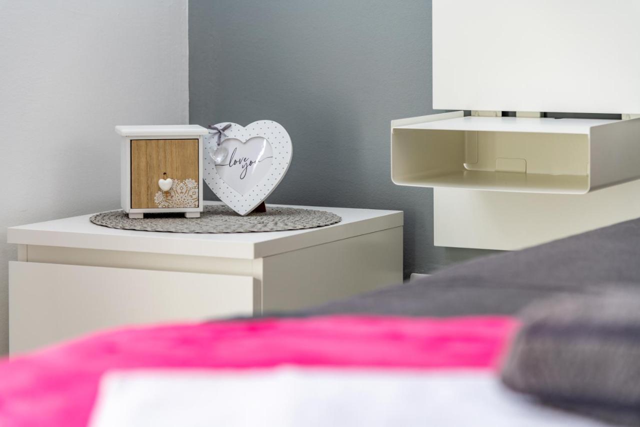 Amare Apartments Bobovisca 外观 照片